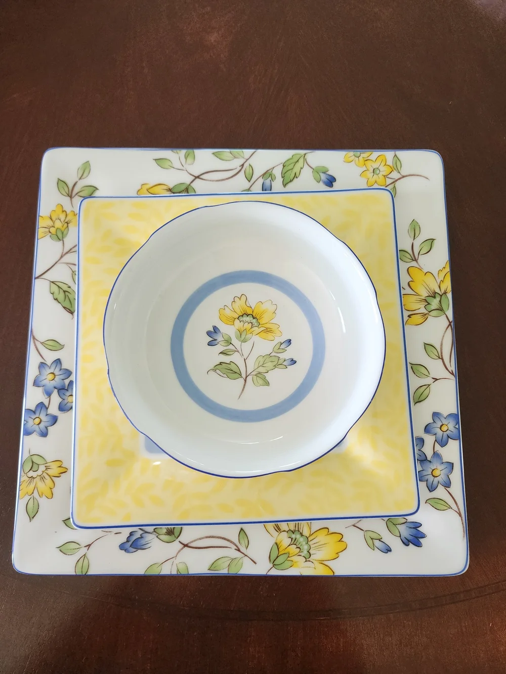 Villeroy & Boch Toscana Porcelain Place Setting (6 available) - PLS READ DESCRIP